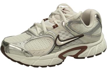 Nike Nike V5 RNR W Lifestyleschuh HQ7901-102 